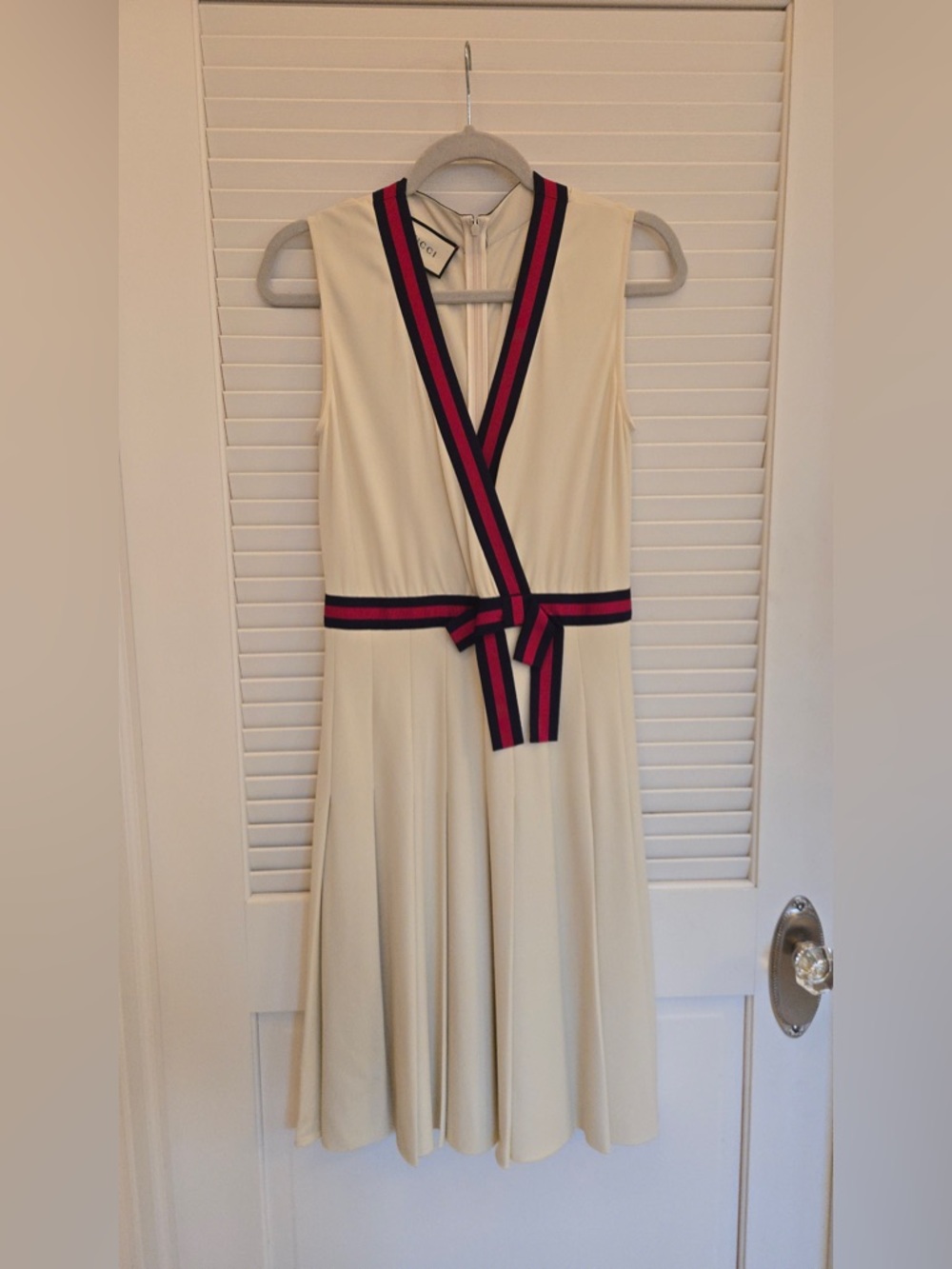 Gucci Cream Midi Jersey Dress with Navy & Red Trim size Medium